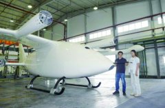 南京江北新区智能制制财产园“空铁竞速”